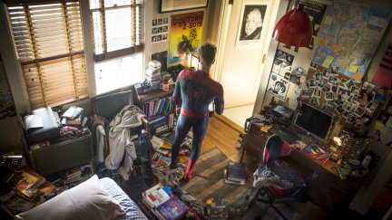 Peter Parker, Spider-Man, room, clutter | 1364x909 Wallpaper - wallhaven.cc