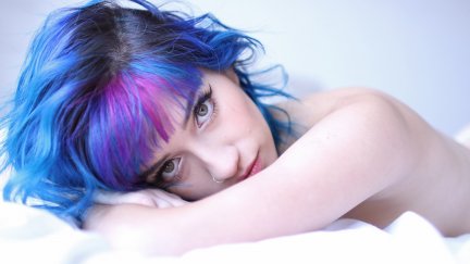 Wallpaper : Fay Suicide, model, blue hair, dyed hair, looking at viewer, nose rings, pink 